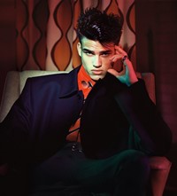 MAN30_ADV2_HejiShin_Balenciaga_08_72dpi