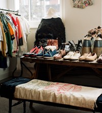 Somebody and Sons vintage shop Portabello Market