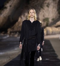 SAINT LAURENT_MEN_SS20_RUNWAY_04_HR