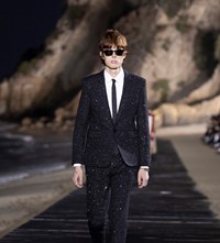 SAINT LAURENT_MEN_SS20_RUNWAY_14_HR