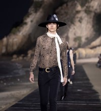 SAINT LAURENT_MEN_SS20_RUNWAY_21_HR