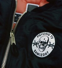 AM-PSYCHIC TV 4