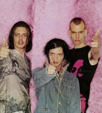 Brian Molko queer icon androgynous fashion style