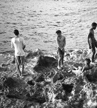 El Malecón Havana Cuba Henry Horenstein ElliottHalls photos