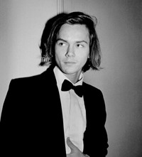 River Phoenix style fashion icon 1990s 90s menswear