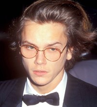 River Phoenix style fashion icon 1990s 90s menswear