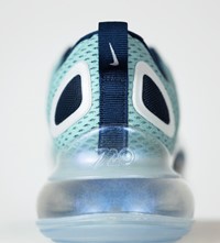 Sneakers Nike Air Max 720 trainers