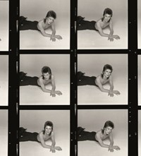 David Bowie Terry O’Neill portrait fashion style 1970s 70s