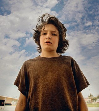 Mid90s_Online_Teaser_Vertical Textless