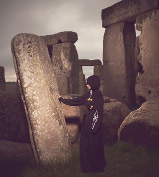 1350_ARI_038_0034_STONES_v1-RGB