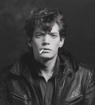 Mappplethorpe_93.4289_Self Portrait 1980