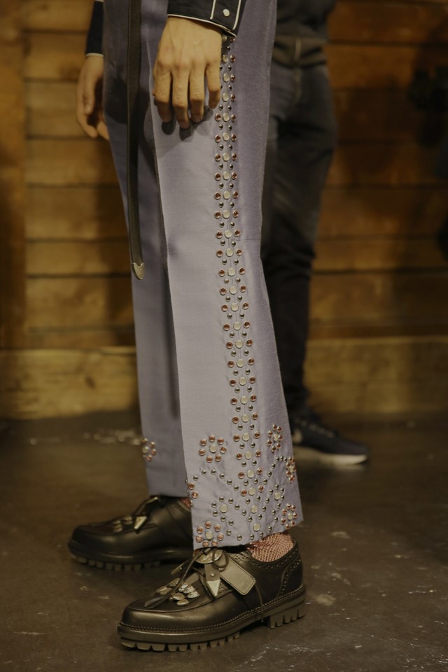 Dsquared2 A/W18 Fall 2018 backstage Milan men's fashion