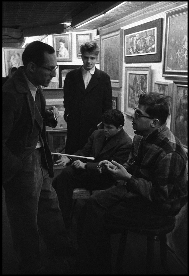 Beat Scene Burt Glinn photographs Hugh Romney poet White Hor