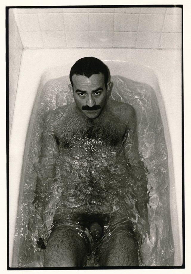 Don Herron bath tub shots Victor Hugo