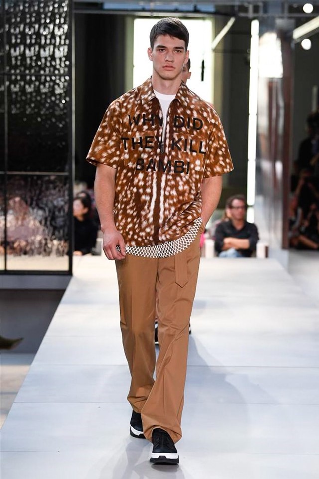 Burberry S/S19 SS19 Riccardo Tisci debut first show