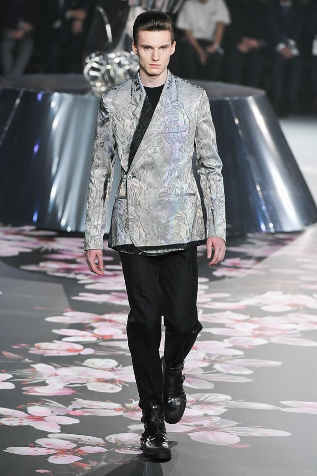 Dior Men’s Pre-Fall 2019 Kim Jones Tokyo Japan collection