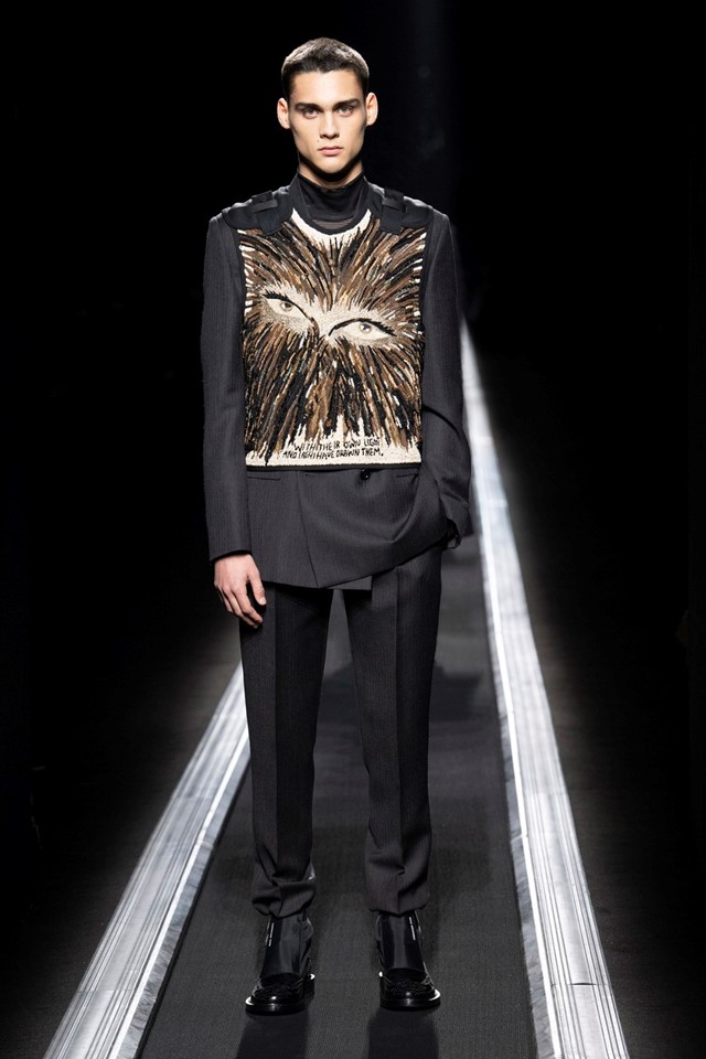 WINTER 19-20 COLLECTION LOOK 1