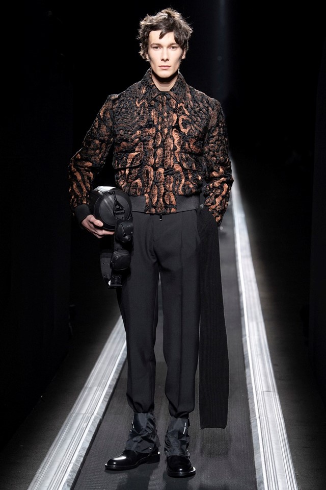 WINTER 19-20 COLLECTION LOOK 14