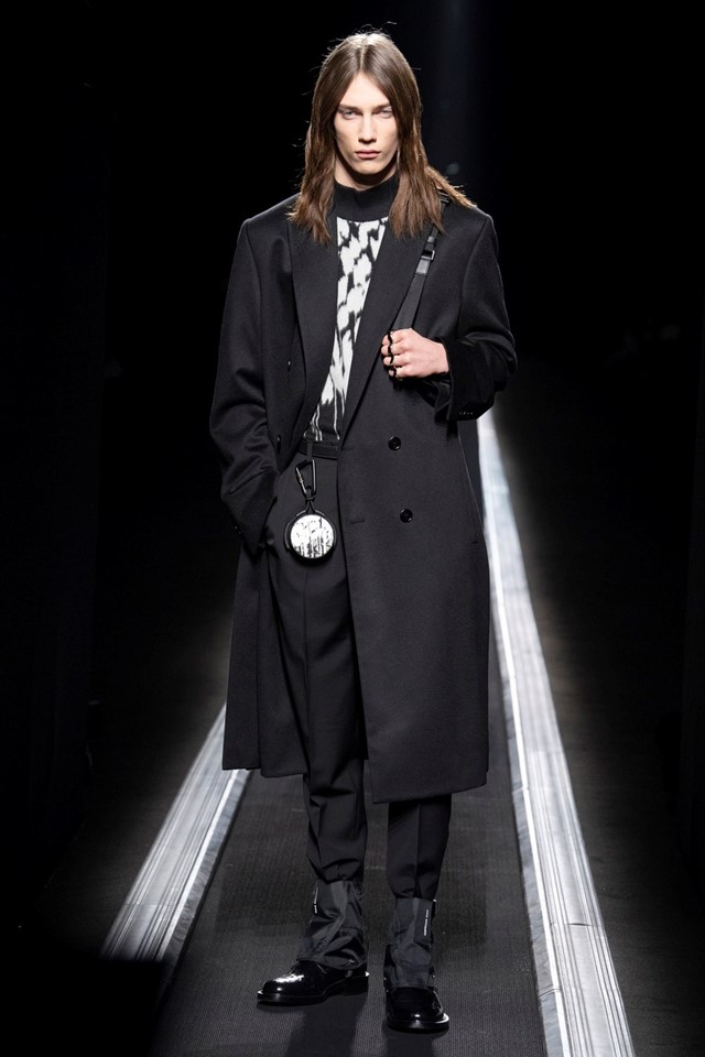 WINTER 19-20 COLLECTION LOOK 16