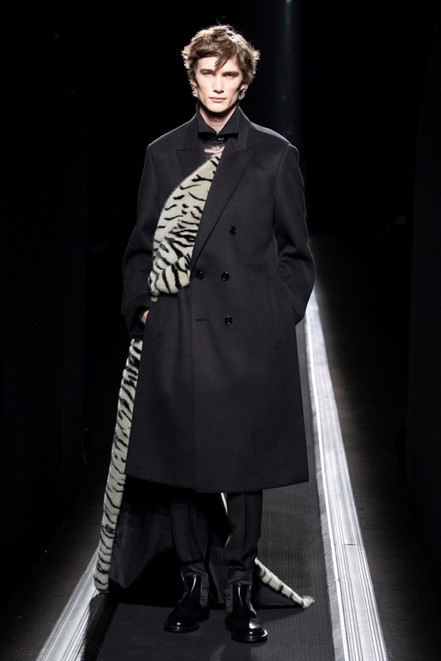WINTER 19-20 COLLECTION LOOK 17