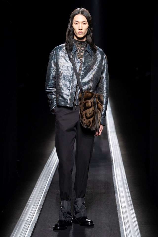WINTER 19-20 COLLECTION LOOK 26