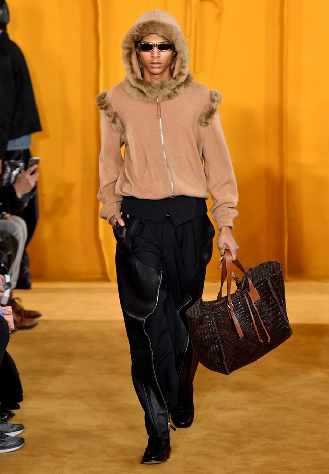 LOEWE AW19 MEN'S LOOK 10