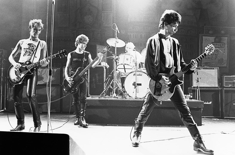 Johnny-Thunders-and-the-Heartbreakers-2017-billboa