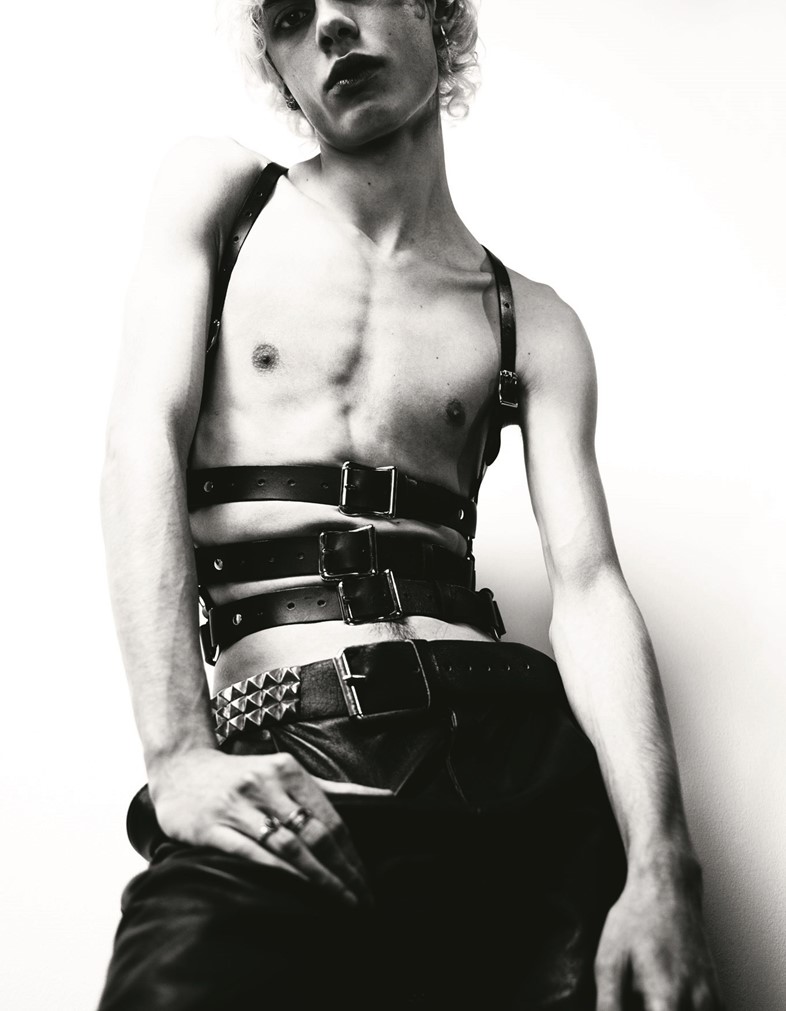 Willy Vanderperre Alister Mackie Another Man magazine SS18