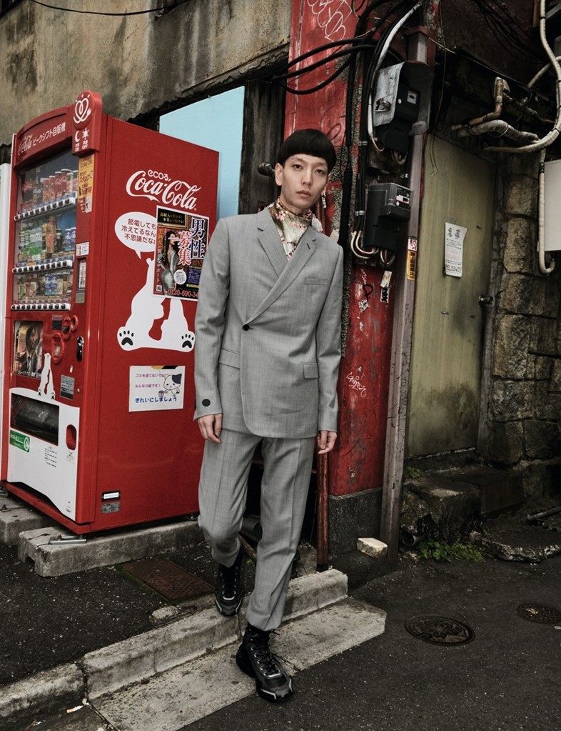 MAN28_SP1_DIOR_01_Web