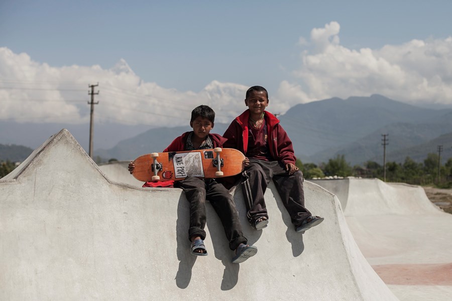 Nepal Himalayas Pokhara Skaterpark skaters