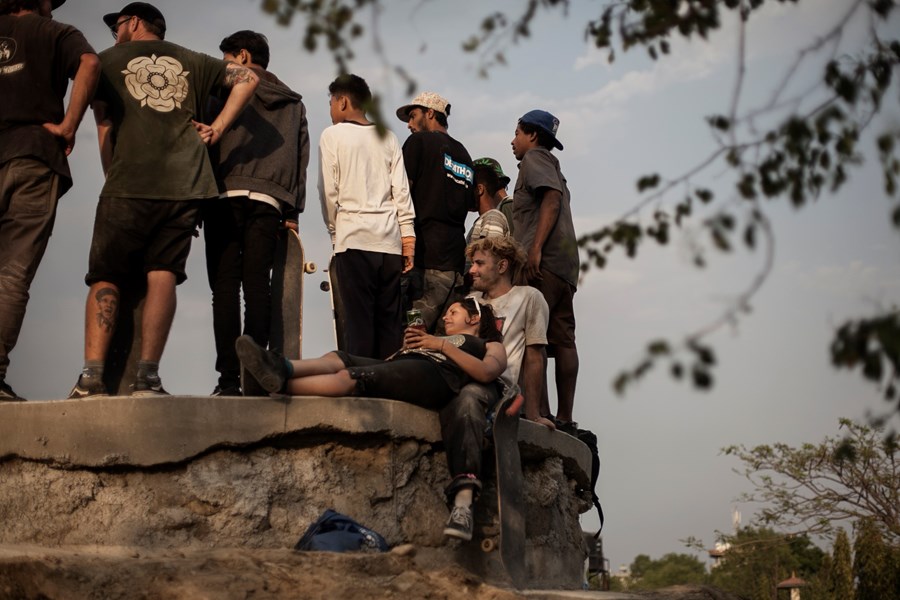 Nepal Himalayas Pokhara Skaterpark skaters