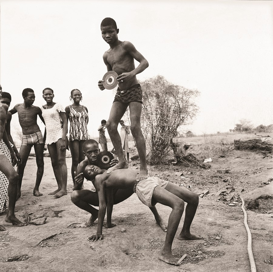 Malick Sidibé Mali Twist Youth Young People Fondation Cartie