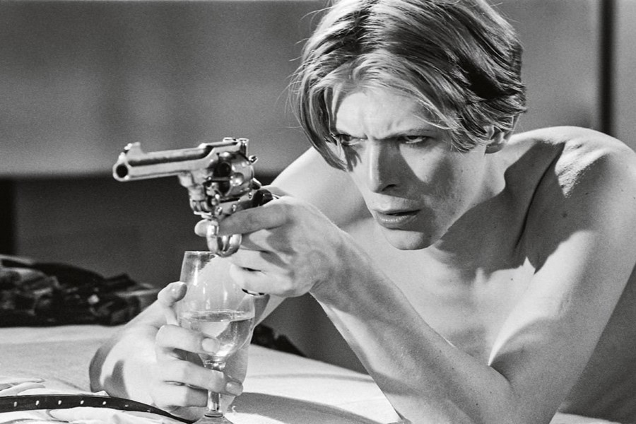 David Bowie The Man Who Fell To Earth film David James style