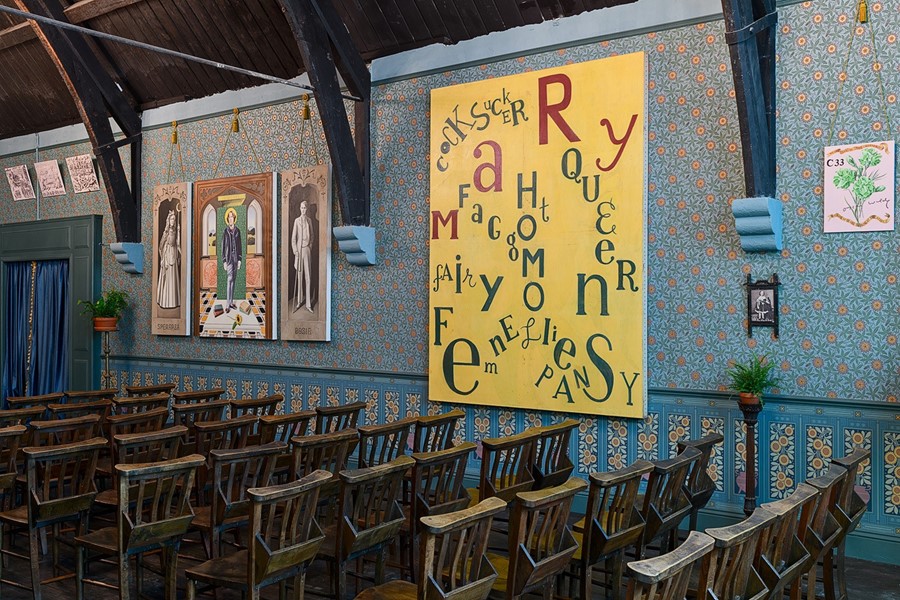 5. Oscar Wilde Temple by McDermott &amp; McGough, Stud