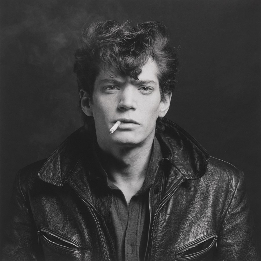 Mappplethorpe_93.4289_Self Portrait 1980
