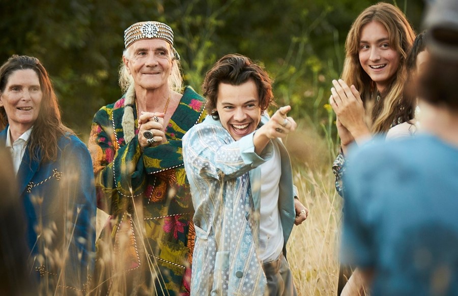 Harry Styles Gucci Mémoire d’une Odeur Behind the Scenes 